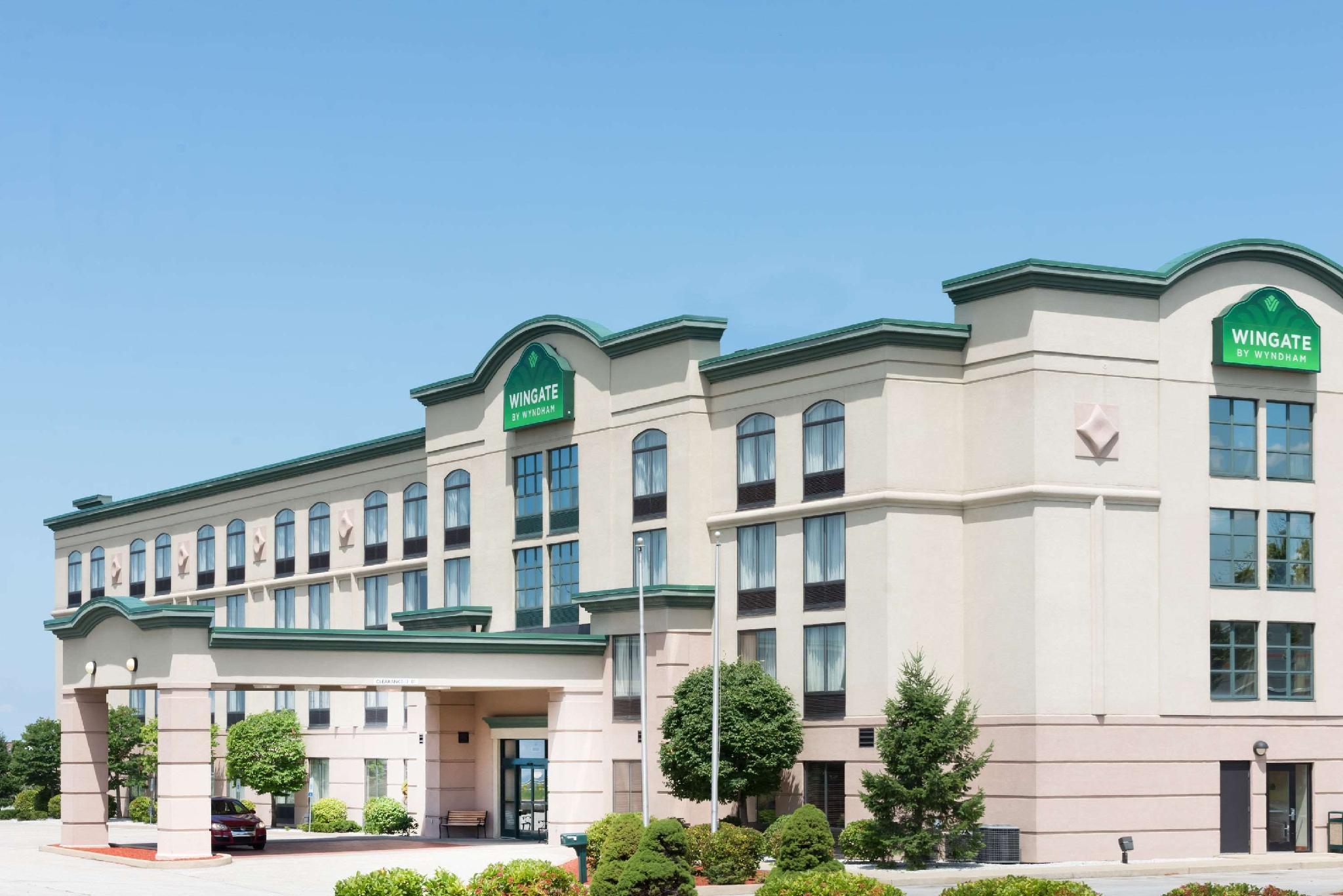 Wingate By Wyndham Erie Hotel Bagian luar foto